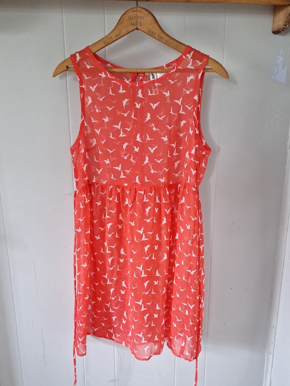 Wurl Coral Sleeveless Dress with White Bird Print
